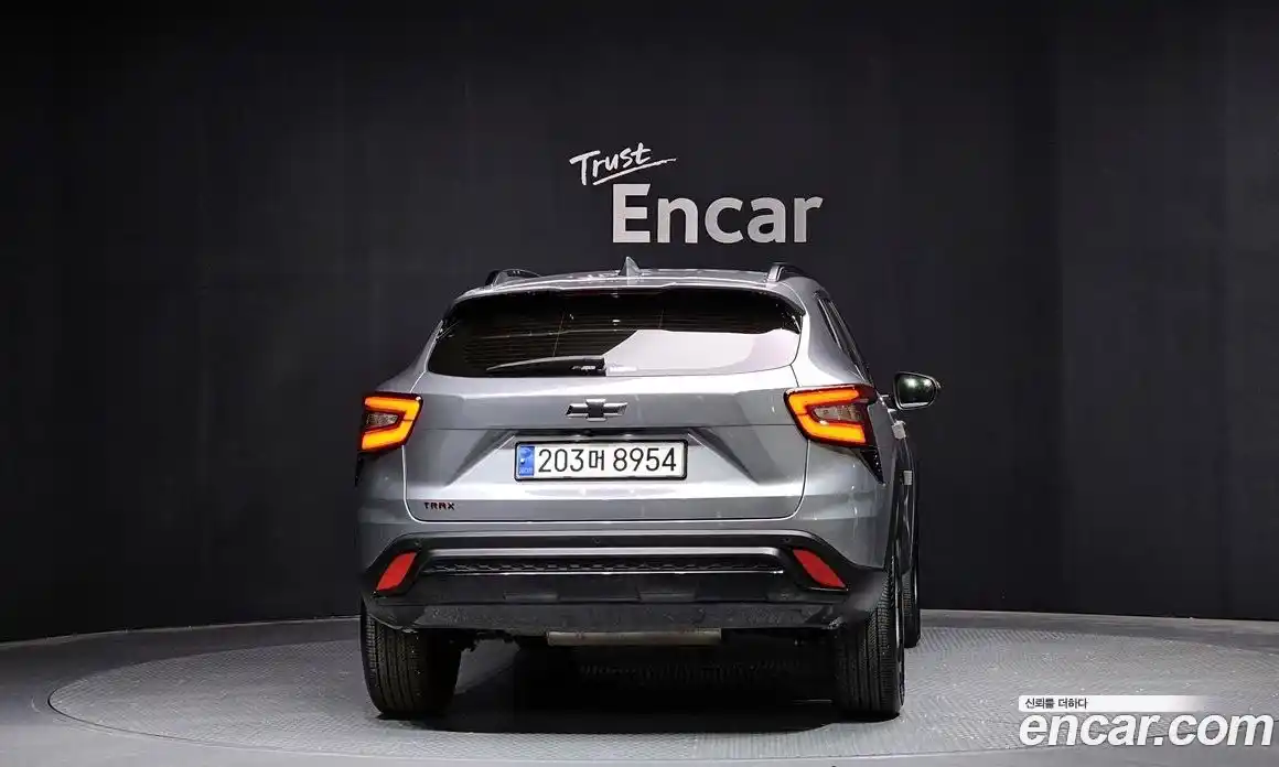 Chevrolet Trax 2024 1.2 автомат (гидро), фото 4