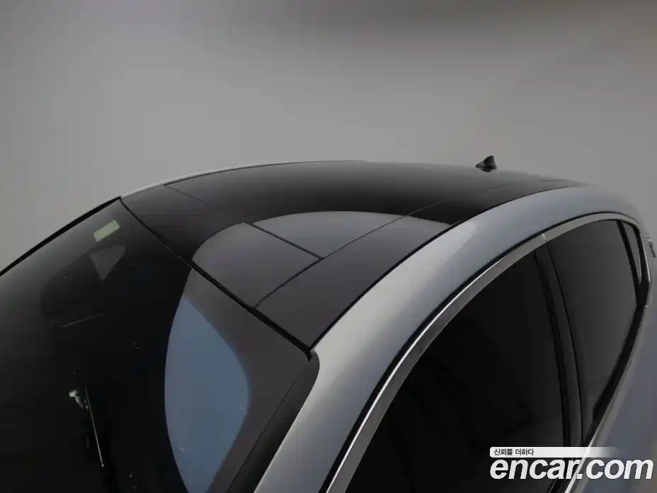 Maserati Grecale 2024 2.0 гидро, фото 19