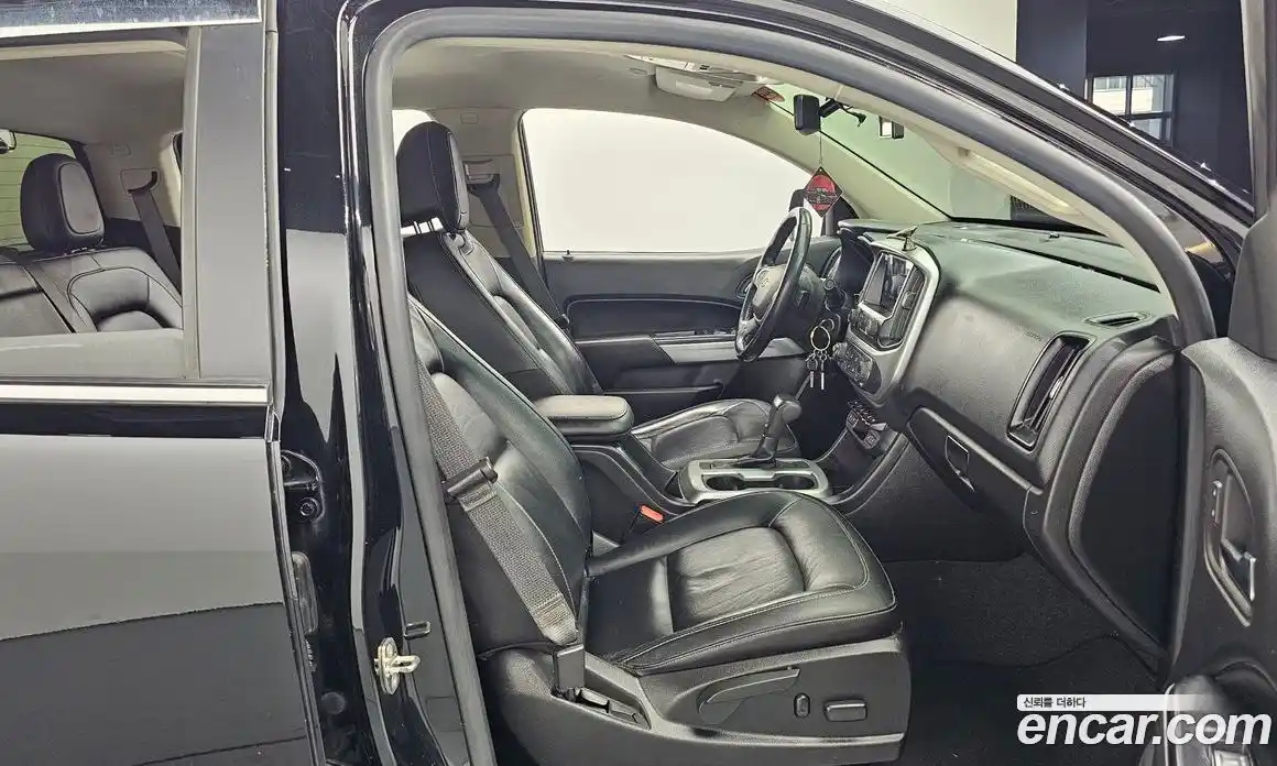 Chevrolet Colorado 2020 3.6 автомат (гидро), фото 10