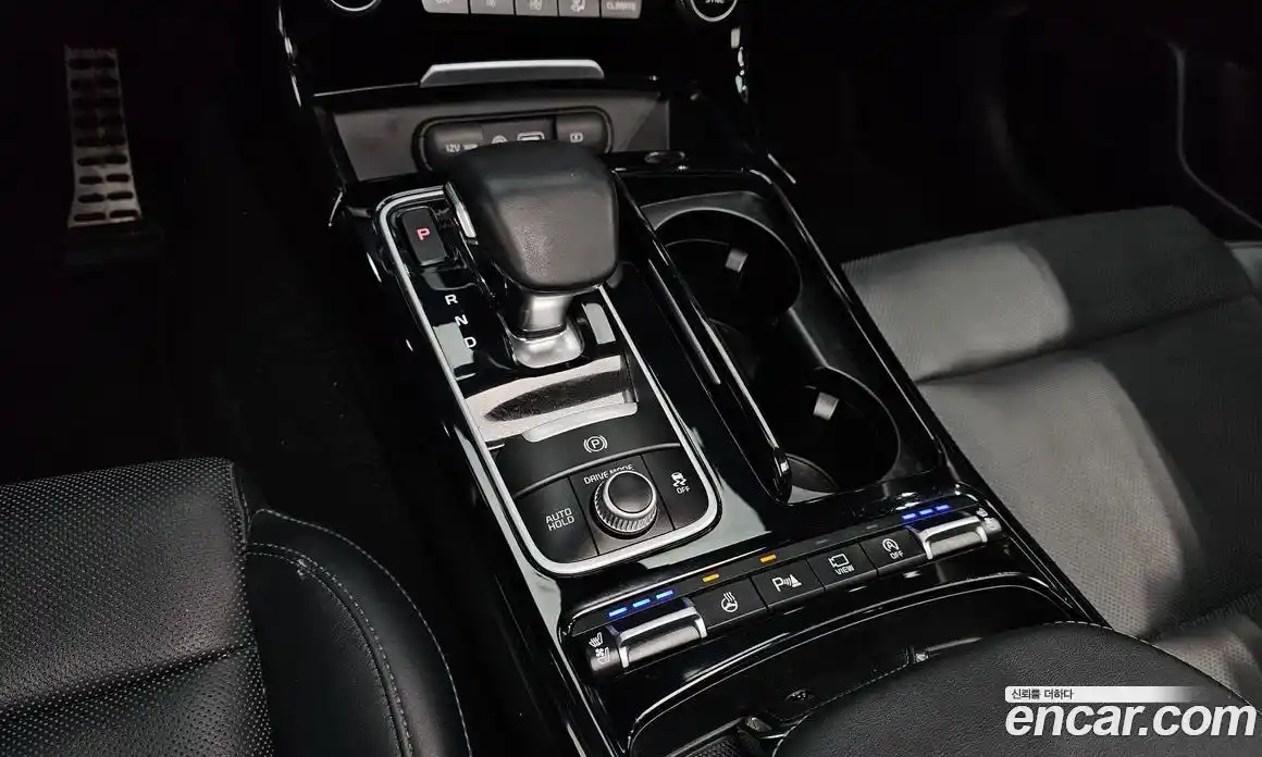 Kia Stinger 2017 2.0 автомат (гидро), фото 9