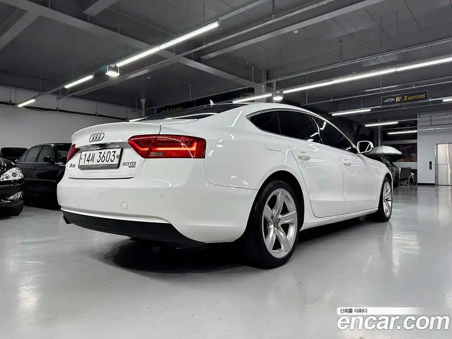Audi A5 2013 2.0 автомат (гидро), фото 6