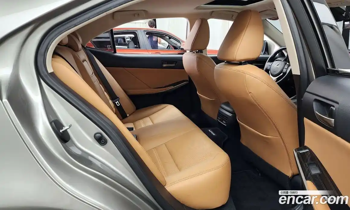 Lexus IS 2019 2.0 гидро, фото 18