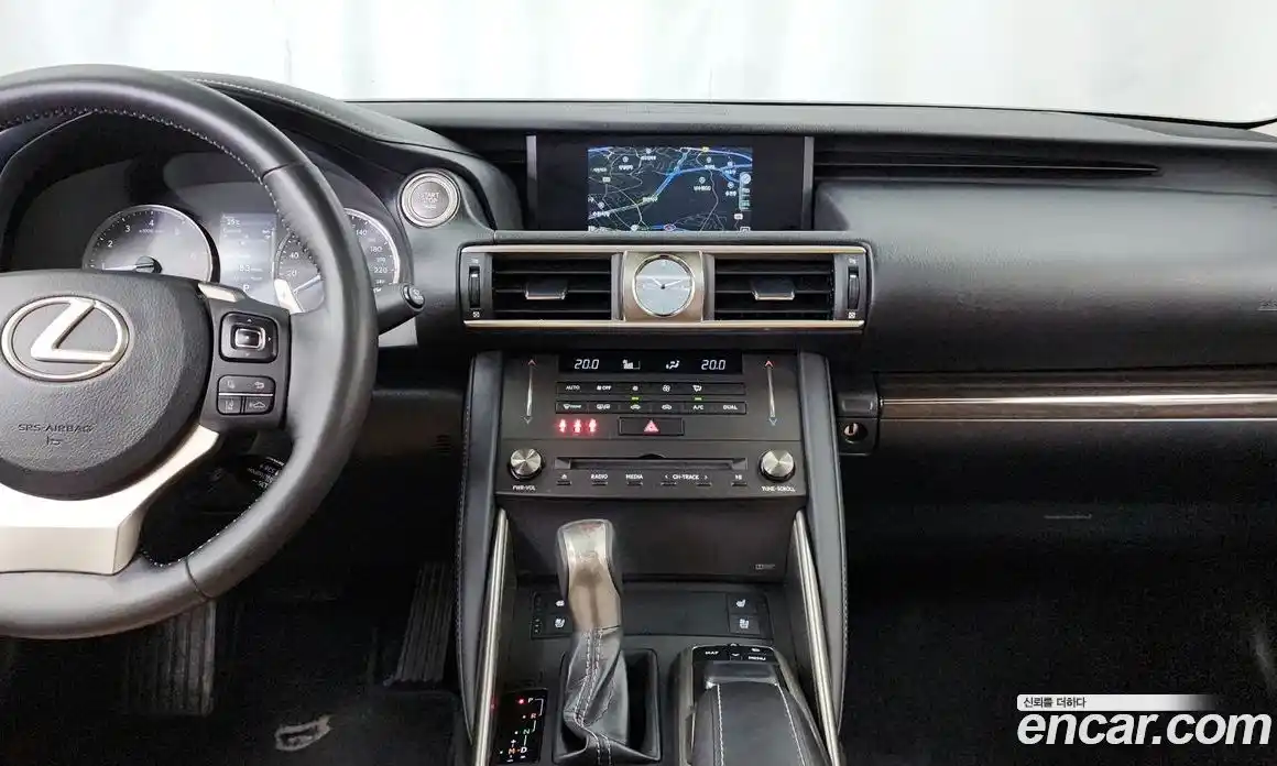 Lexus IS 2019 2.0 гидро, фото 20