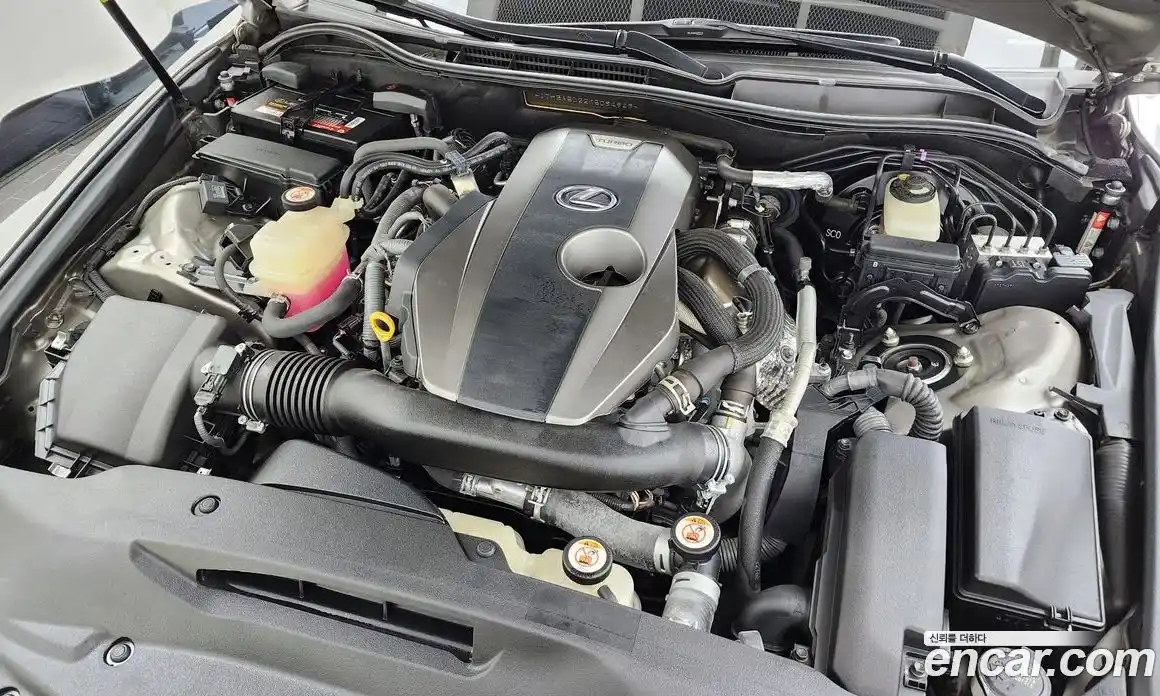 Lexus IS 2019 2.0 гидро, фото 6