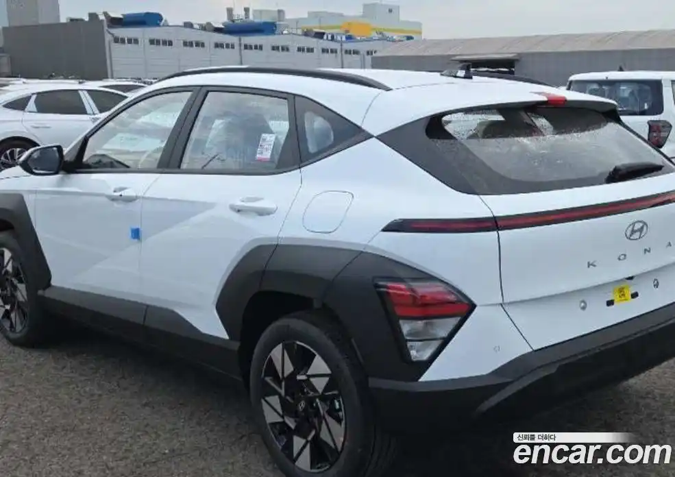 Hyundai Kona 2026 1.6 автомат (гидро), фото 9