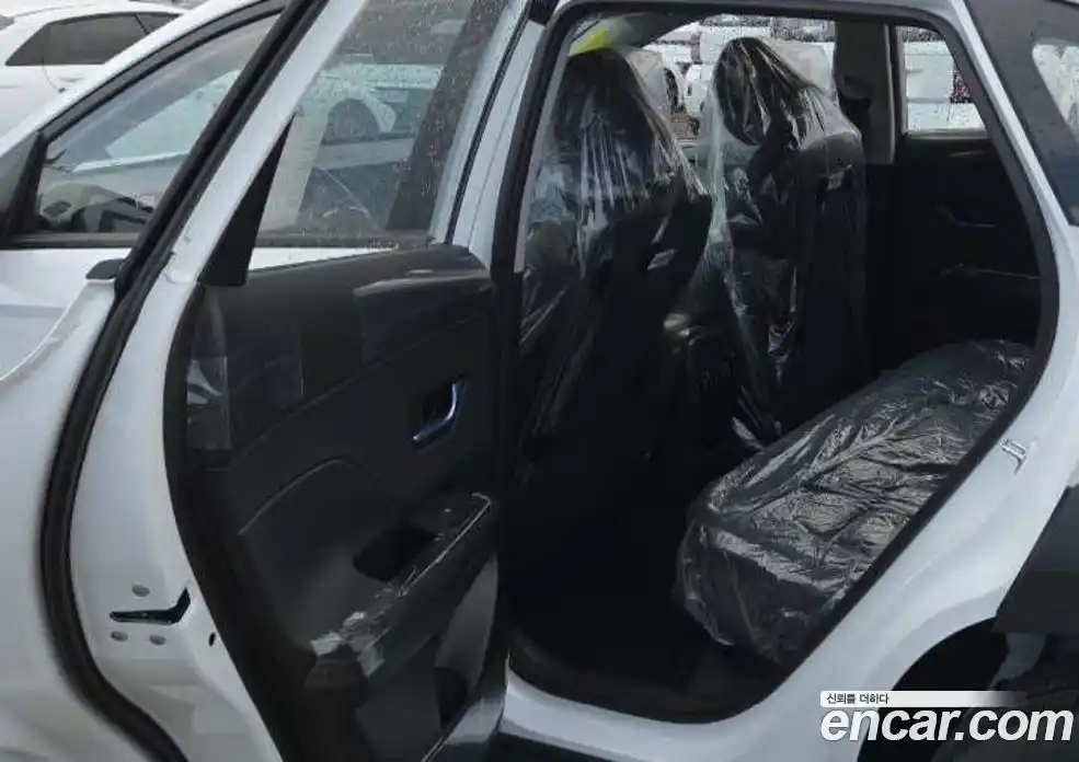 Hyundai Kona 2026 1.6 автомат (гидро), фото 10