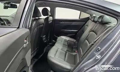 Hyundai Avante 2018 1.6 автомат (гидро), миниатюра 11