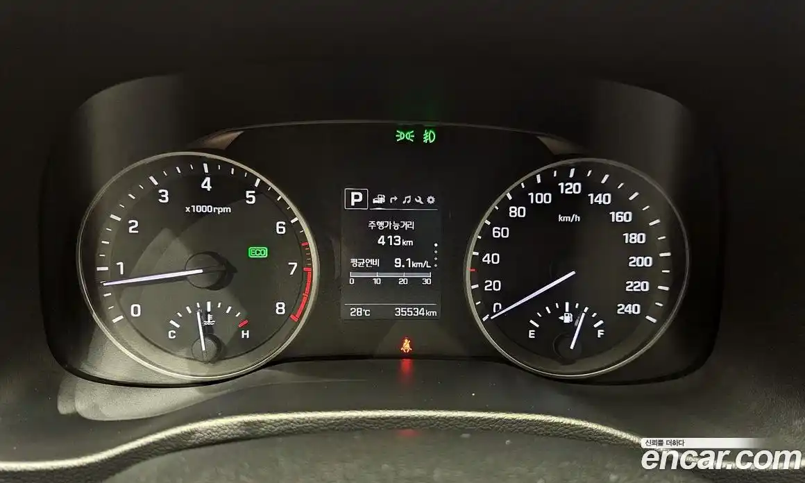Hyundai Avante 2018 1.6 автомат (гидро), фото 8
