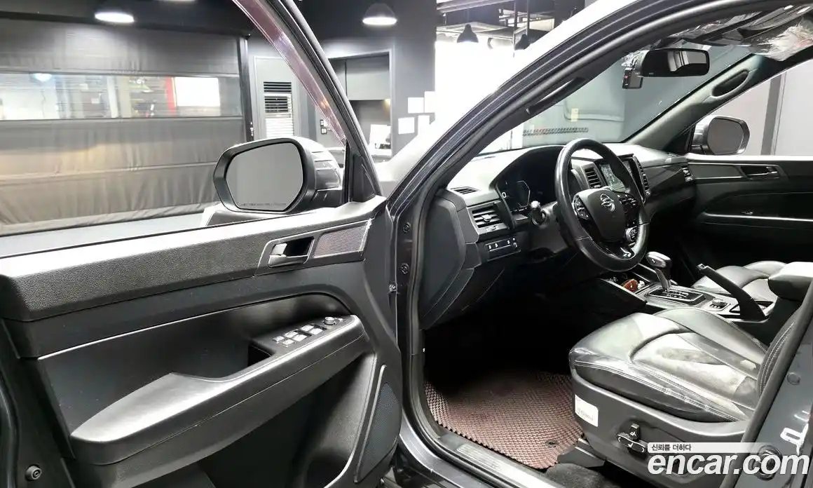 SsangYong Rexton 2022 2.2 автомат (гидро), фото 10