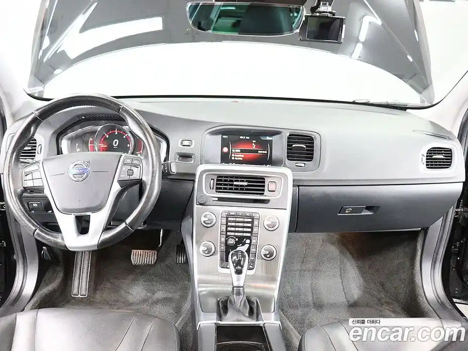 Volvo S60 2016 2.0 автомат (гидро), фото 12