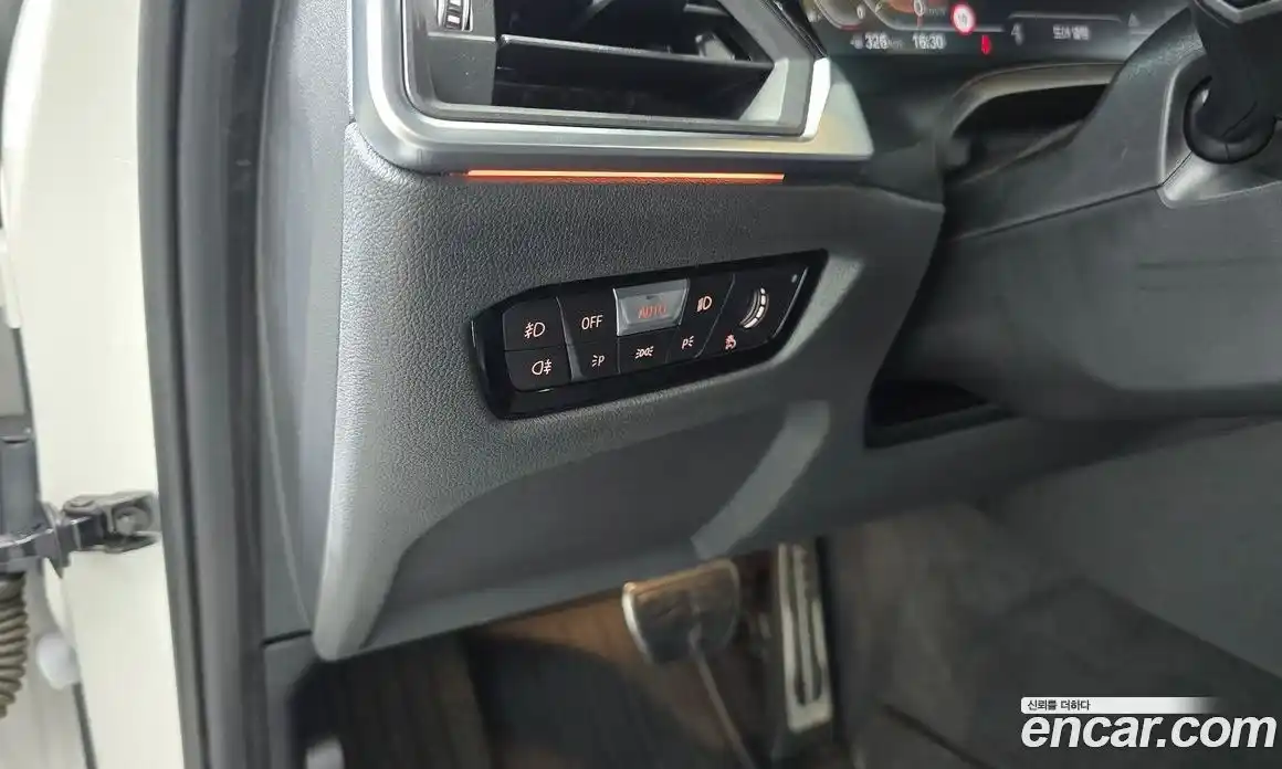 BMW 3 серия 2022 2.0 автомат (гидро), фото 20