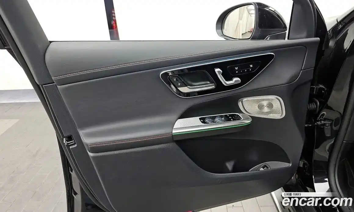 Mercedes-Benz GLC-Class 2025 2.0 гидро, фото 14