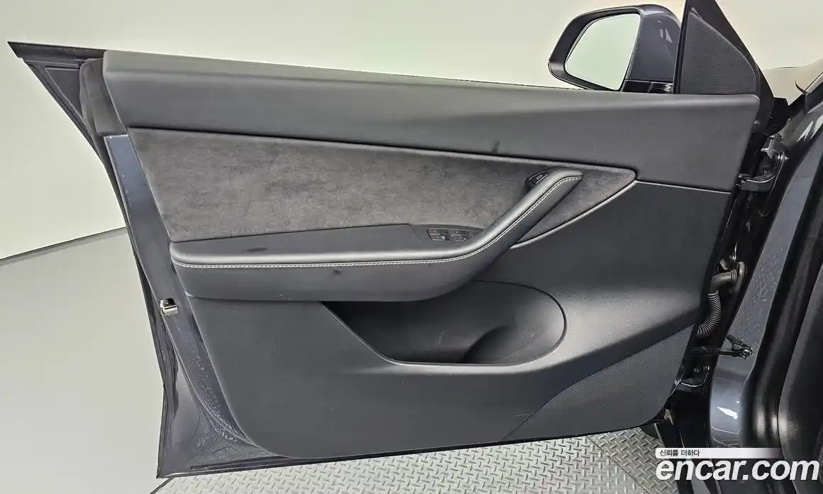 Tesla Model Y 2022 0.2 гидро, фото 14