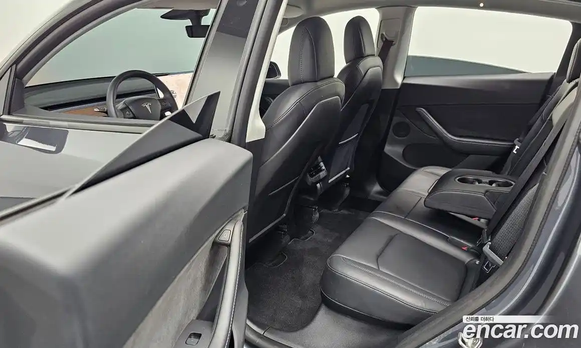 Tesla Model Y 2022 0.2 гидро, фото 16