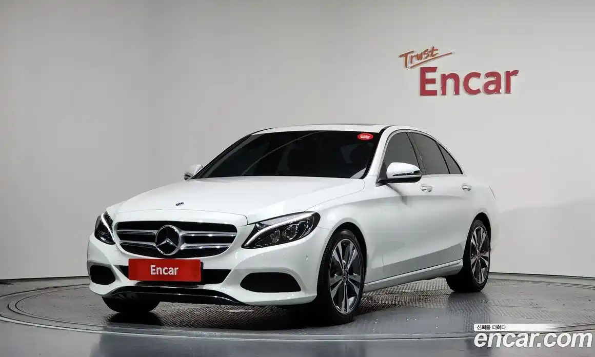 Mercedes-Benz C-Class 2018 2.0 гидро, фото 1 Mercedes-Benz C-Class 2018 2.0 гидро, фото 1