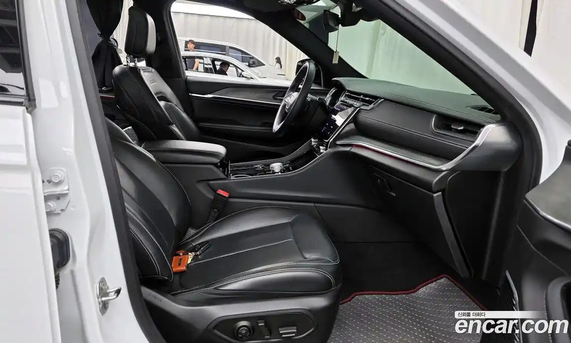 Jeep Cherokee 2021 3.6 автомат (гидро), фото 16