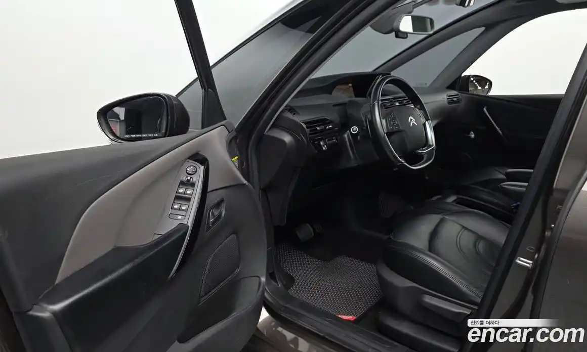 Citroen C4 Picasso 2018 1.6 гидро, фото 12