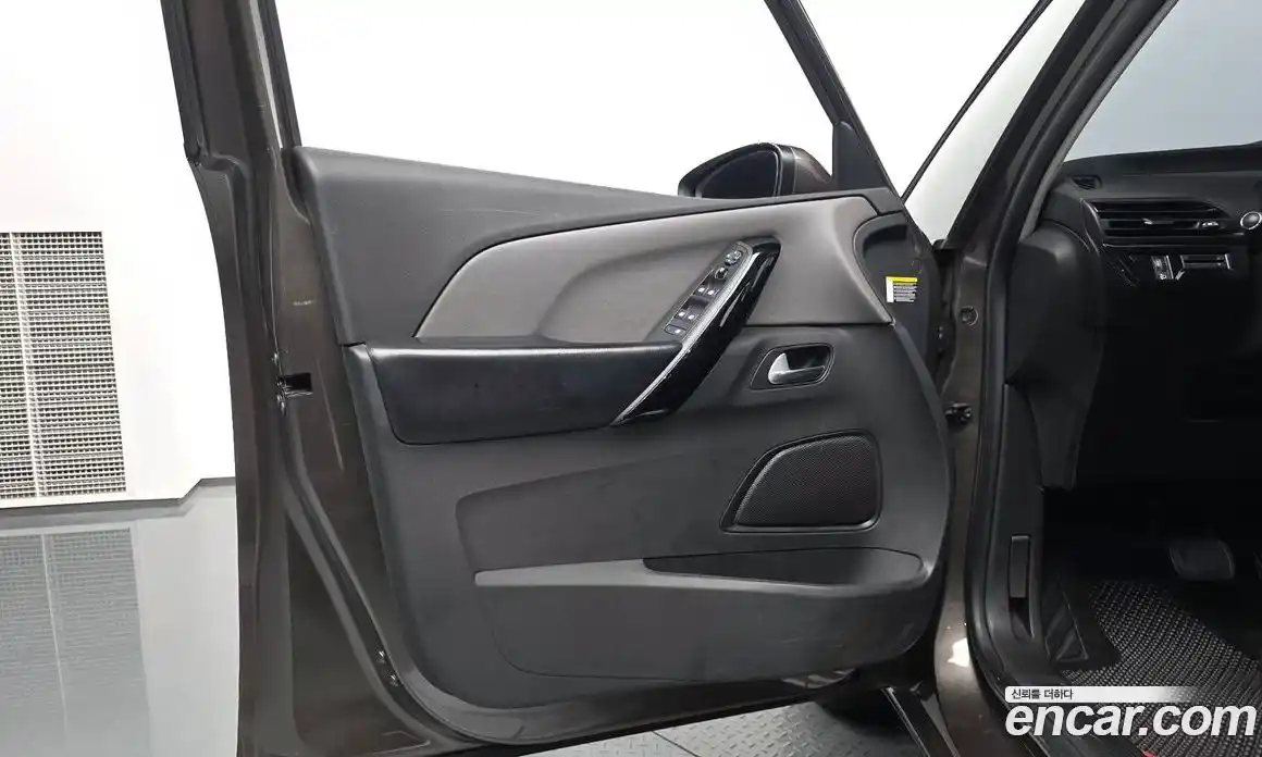 Citroen C4 Picasso 2018 1.6 гидро, фото 13