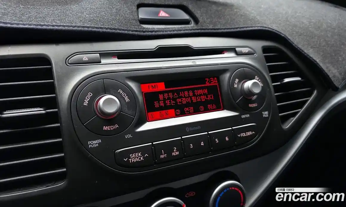 Kia Morning 2015 1.0 автомат (гидро), фото 17