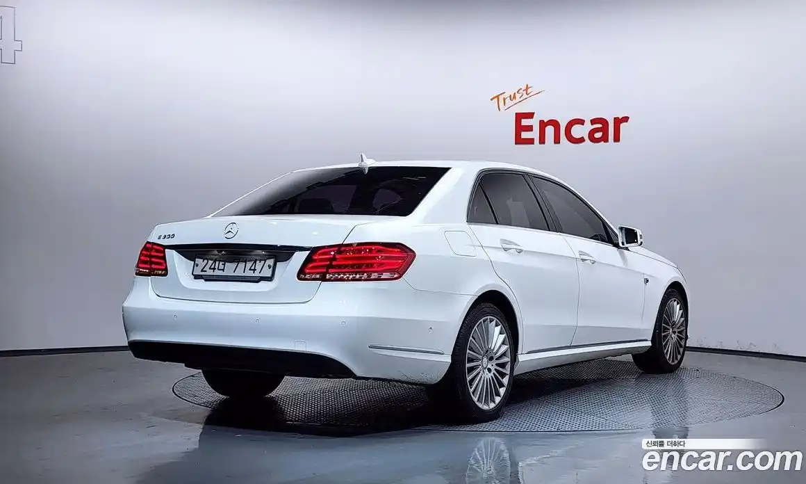 Mercedes-Benz E-Class 2015 3.5 гидро, фото 2 Mercedes-Benz E-Class 2015 3.5 гидро, фото 2
