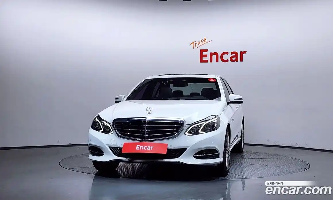 Mercedes-Benz E-Class 2015 3.5 гидро, фото 3 Mercedes-Benz E-Class 2015 3.5 гидро, фото 3