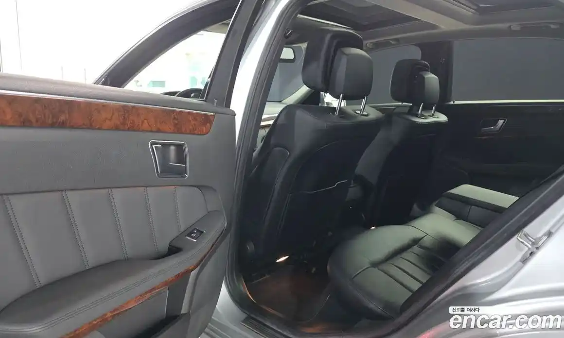 Mercedes-Benz E-Class 2012 3.5 автомат (гидро), фото 11