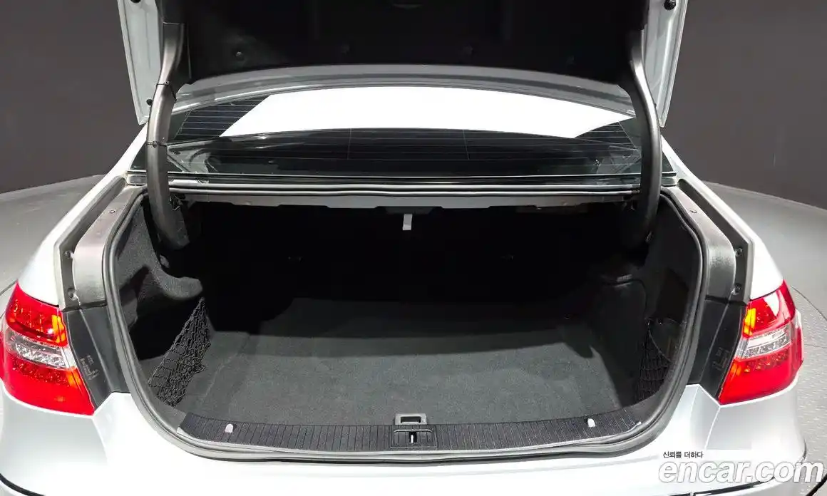 Mercedes-Benz E-Class 2012 3.5 автомат (гидро), фото 20
