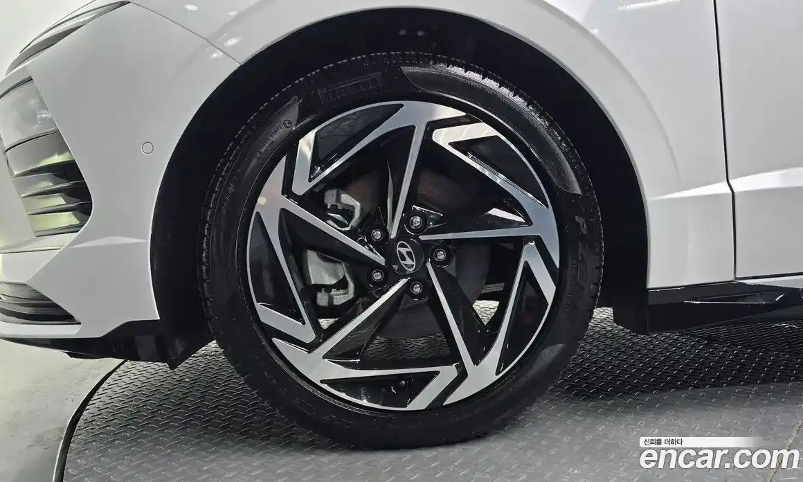 Hyundai Sonata 2025 2.0 автомат (гидро), фото 5