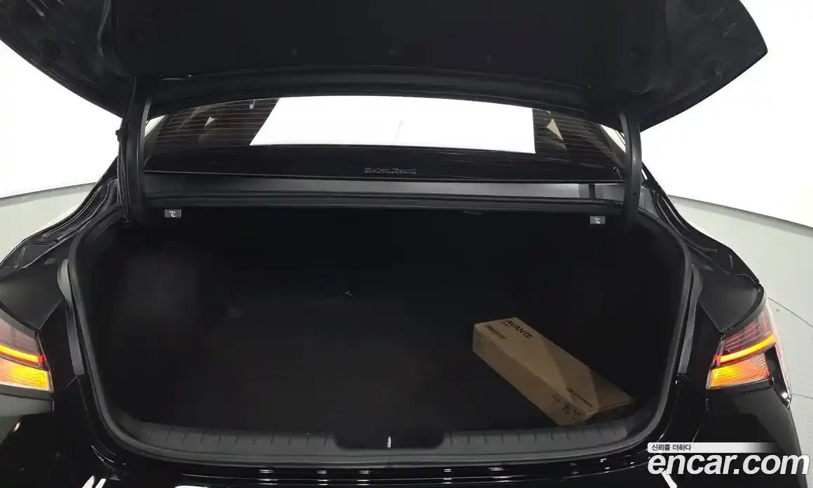 Hyundai Avante 2025 1.6 автомат (гидро), фото 26