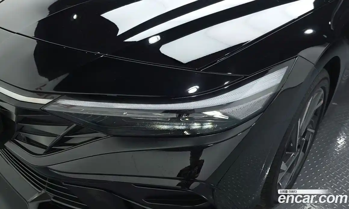 Hyundai Avante 2025 1.6 автомат (гидро), фото 8