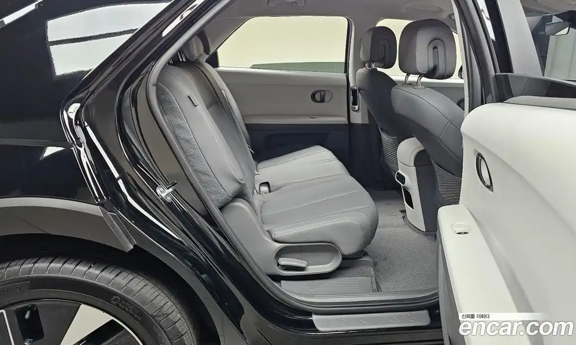 Hyundai Ioniq 5 2025 0.1 автомат (гидро), фото 17