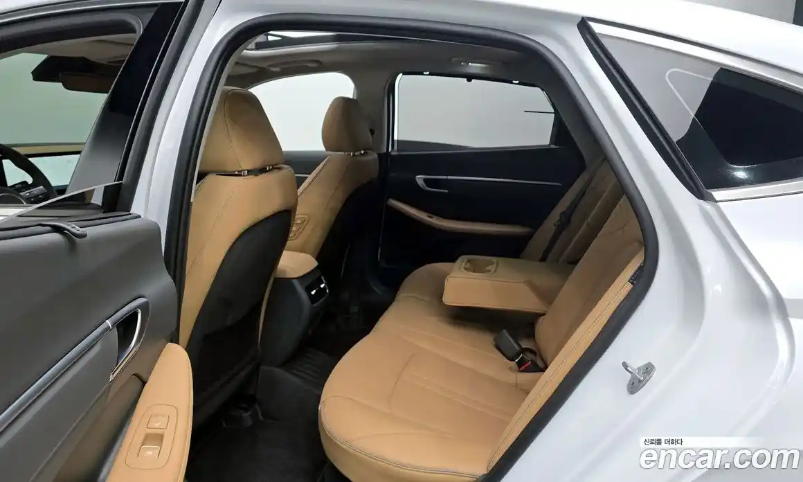 Hyundai Sonata 2026 2.0 автомат (гидро), фото 12