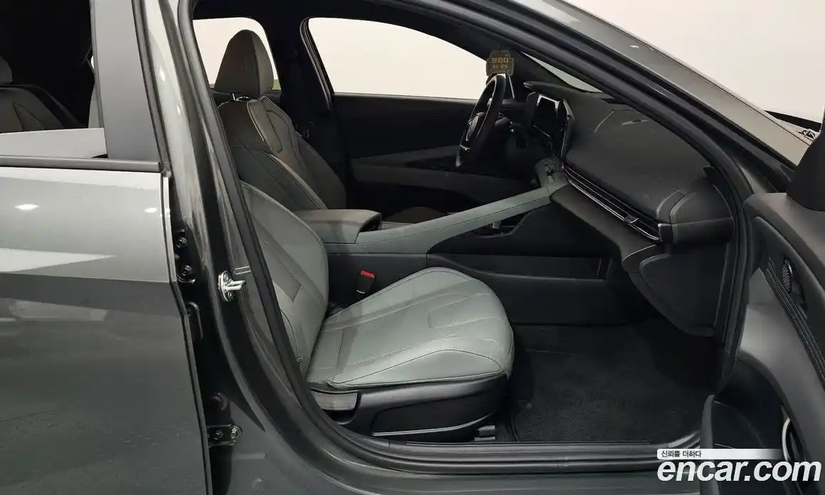 Hyundai Avante 2025 1.6 автомат (гидро), фото 16