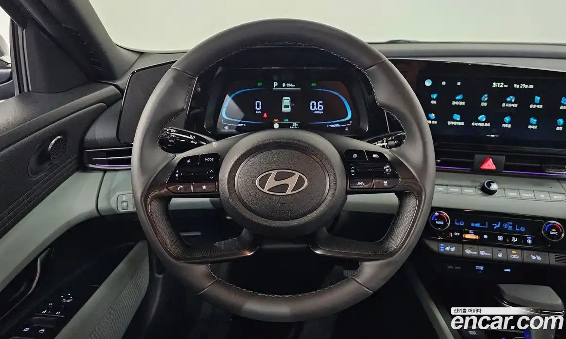 Hyundai Avante 2025 1.6 автомат (гидро), фото 20