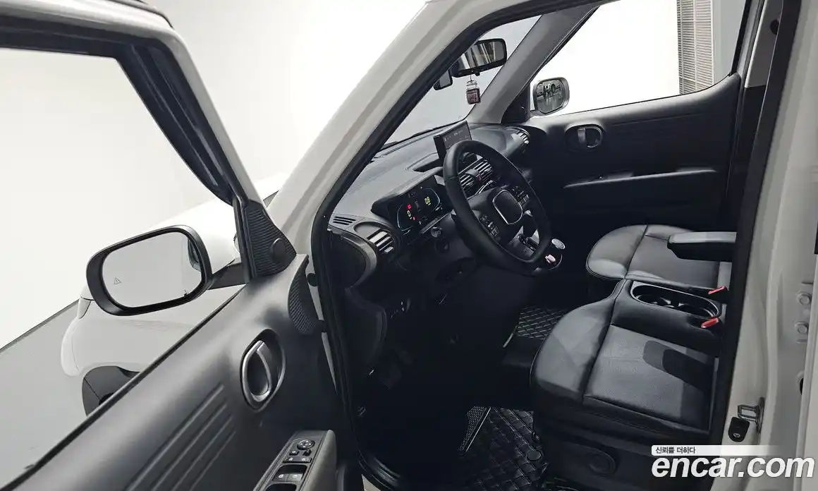 Hyundai Casper 2024 1.0 автомат (гидро), фото 12