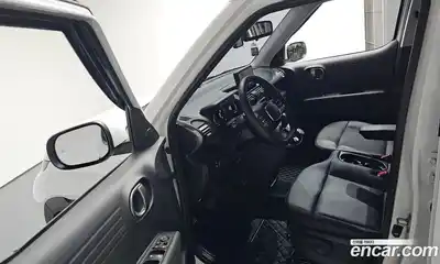 Hyundai Casper 2024 1.0 автомат (гидро), миниатюра 12