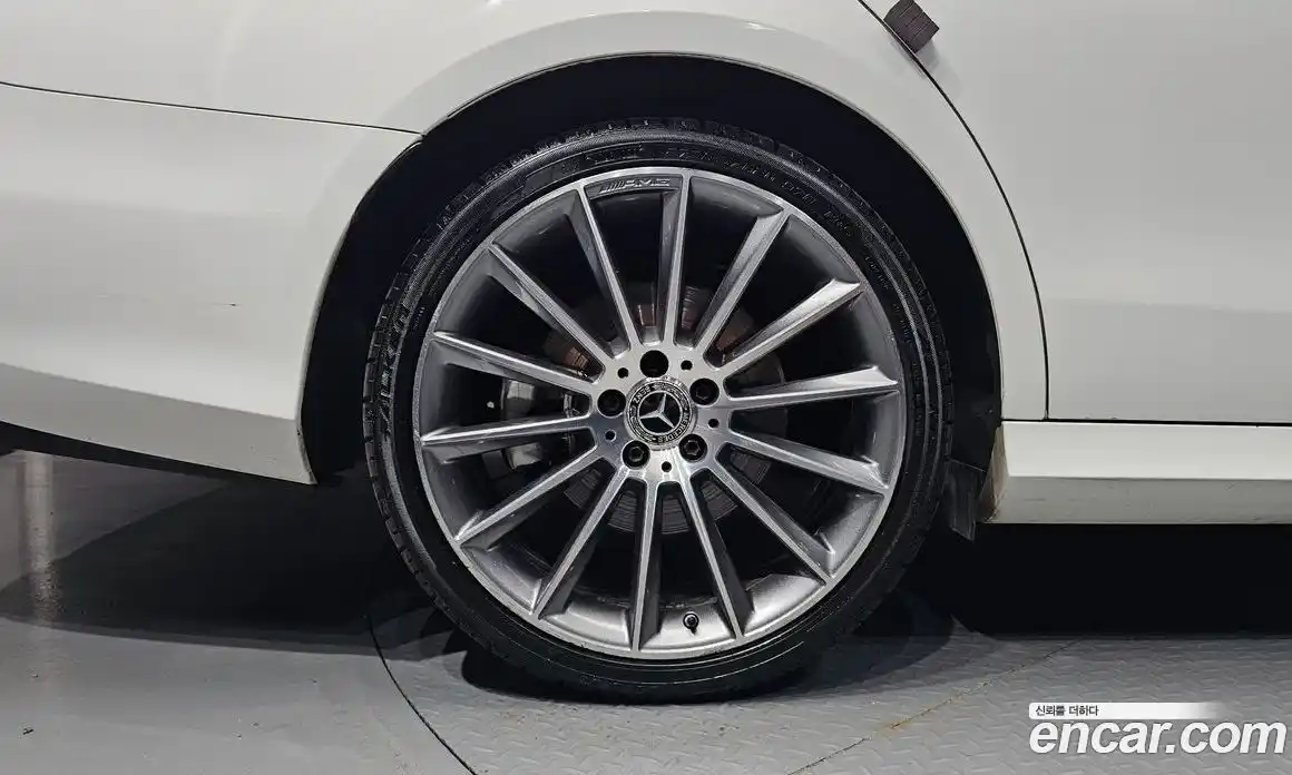 Mercedes-Benz E-Class 2021 2.0 автомат (гидро), фото 5