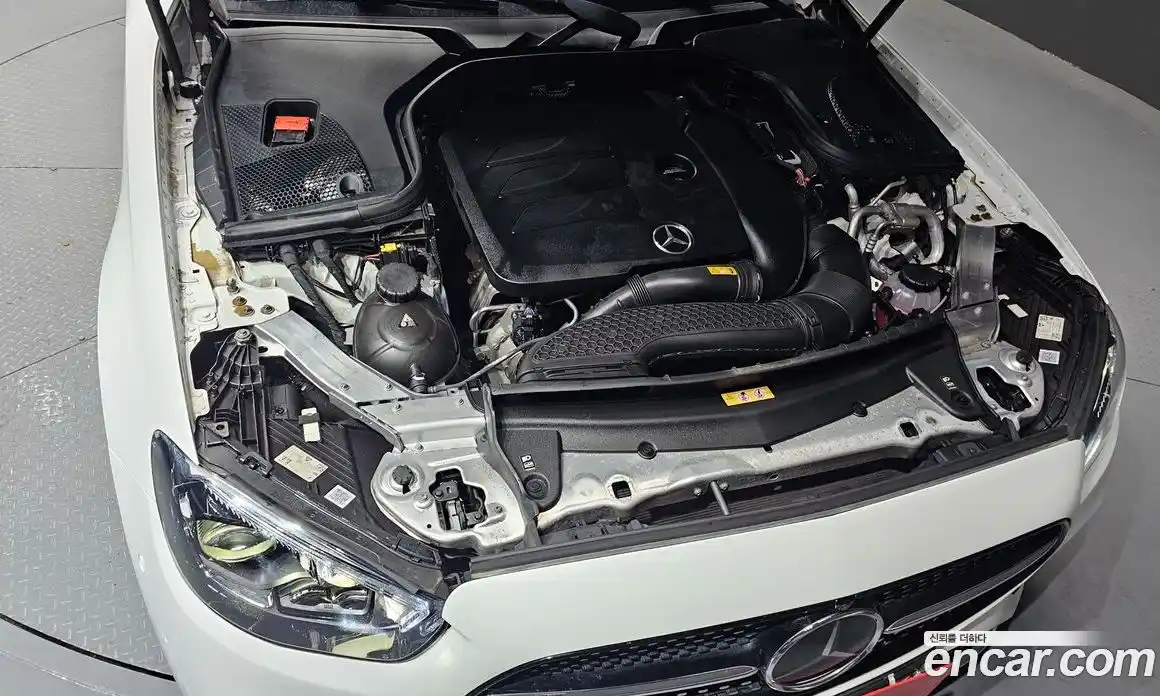 Mercedes-Benz E-Class 2021 2.0 автомат (гидро), фото 6