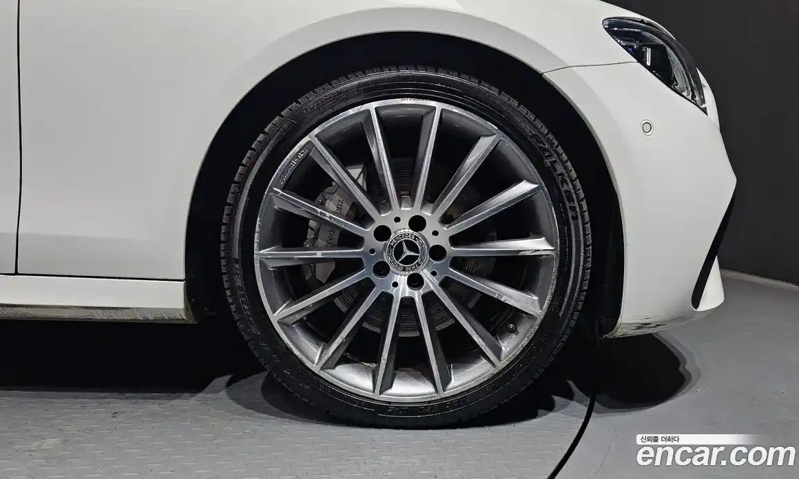 Mercedes-Benz E-Class 2021 2.0 автомат (гидро), фото 7