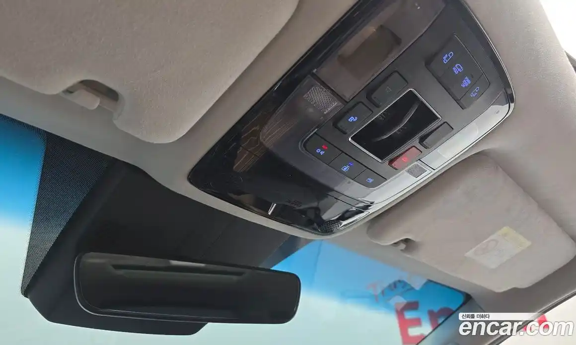 Hyundai Staria 2024 1.6 автомат (гидро), фото 28