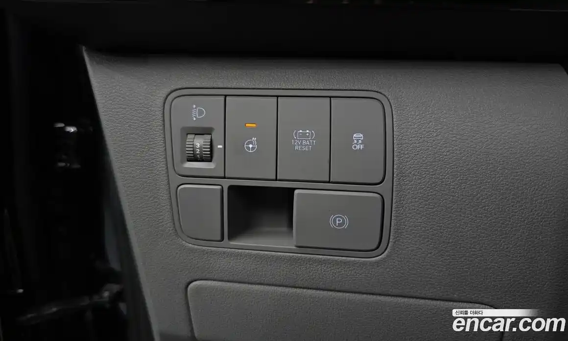 Hyundai Staria 2024 1.6 автомат (гидро), фото 29