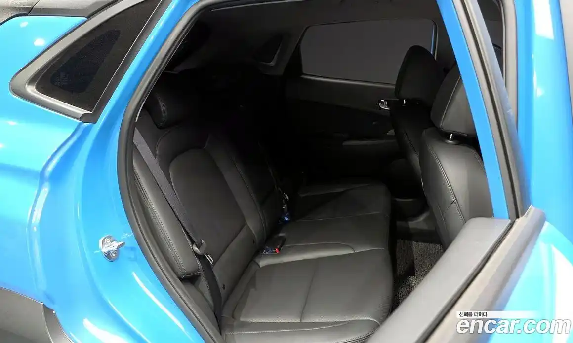 Hyundai Kona 2021 1.6 автомат (гидро), фото 11