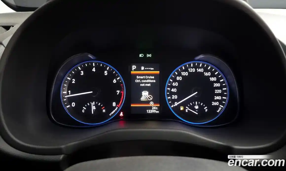 Hyundai Kona 2021 1.6 автомат (гидро), фото 8