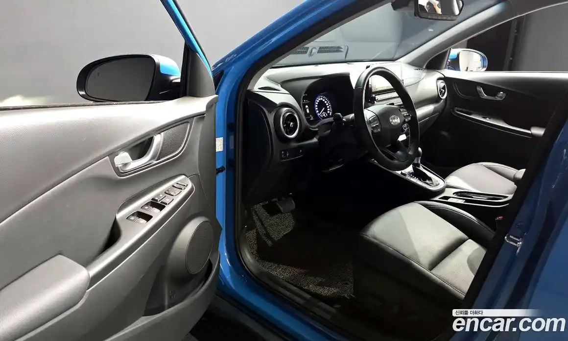 Hyundai Kona 2021 1.6 автомат (гидро), фото 10