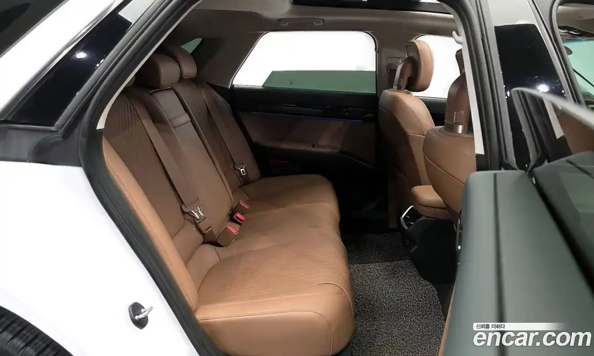 Hyundai Grandeur 2024 2.5 автомат (гидро), фото 17