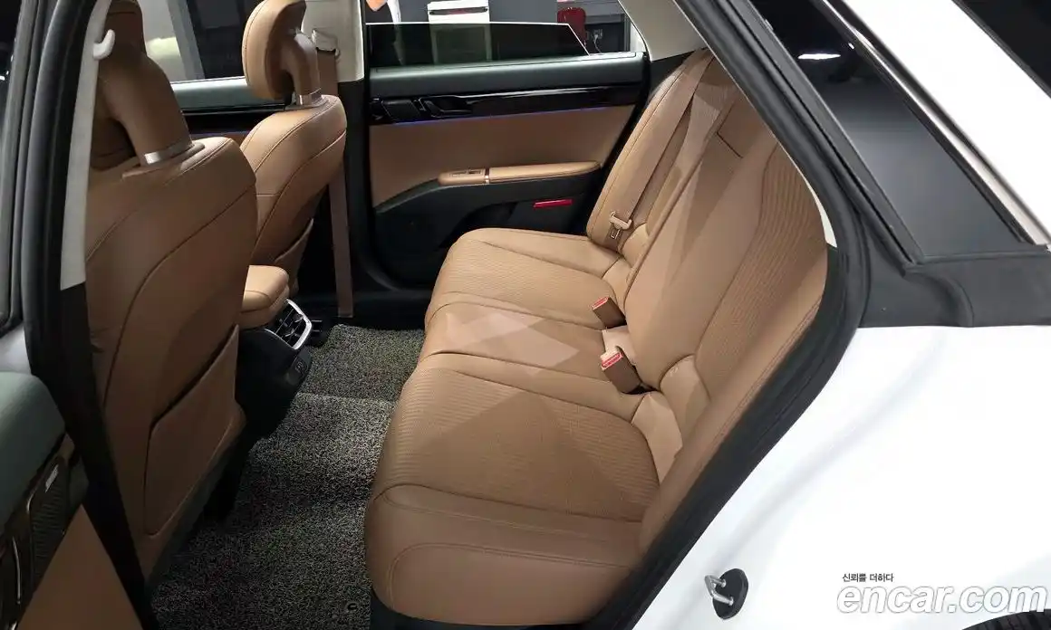 Hyundai Grandeur 2024 2.5 автомат (гидро), фото 18