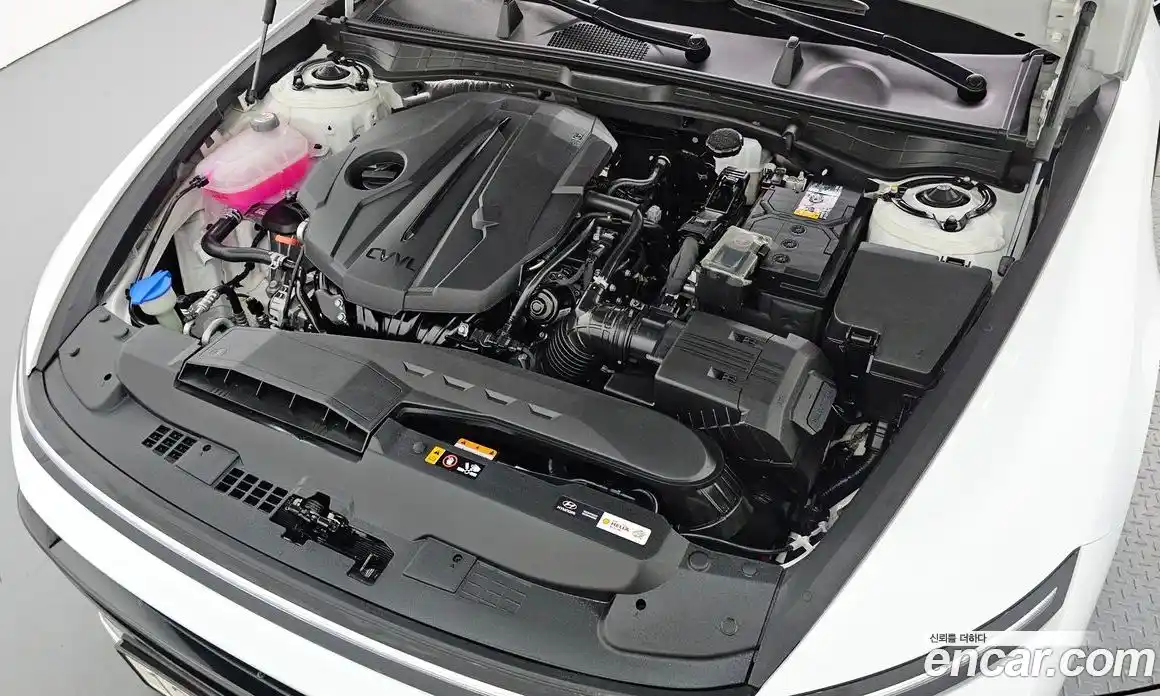 Hyundai Sonata 2025 2.0 автомат (гидро), фото 6
