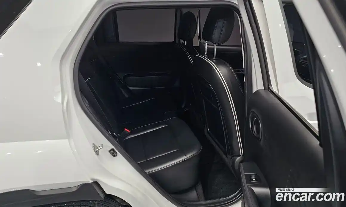 Hyundai Casper 2022 1.0 автомат (гидро), фото 12
