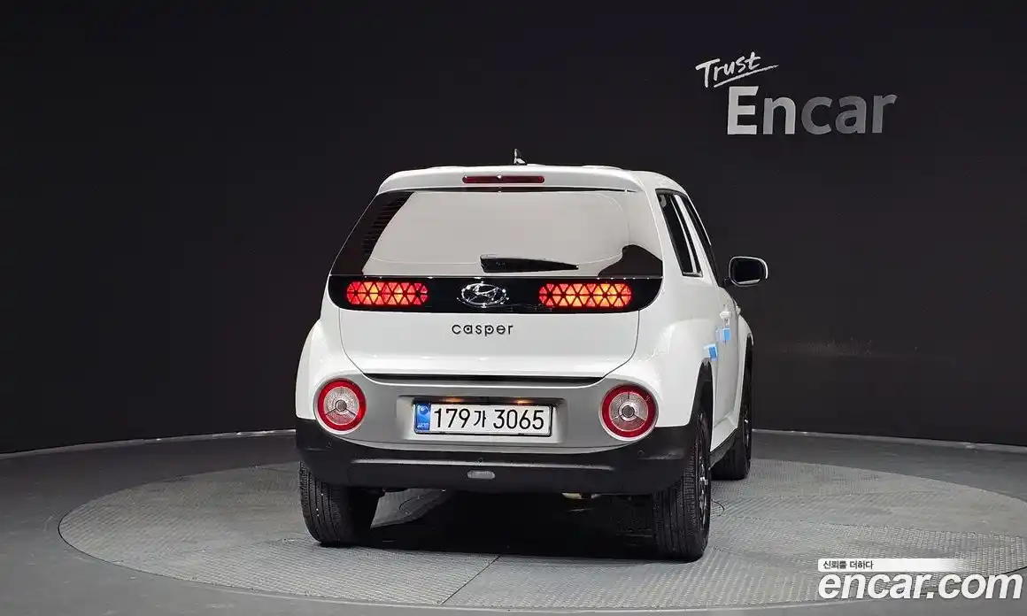 Hyundai Casper 2022 1.0 автомат (гидро), фото 4