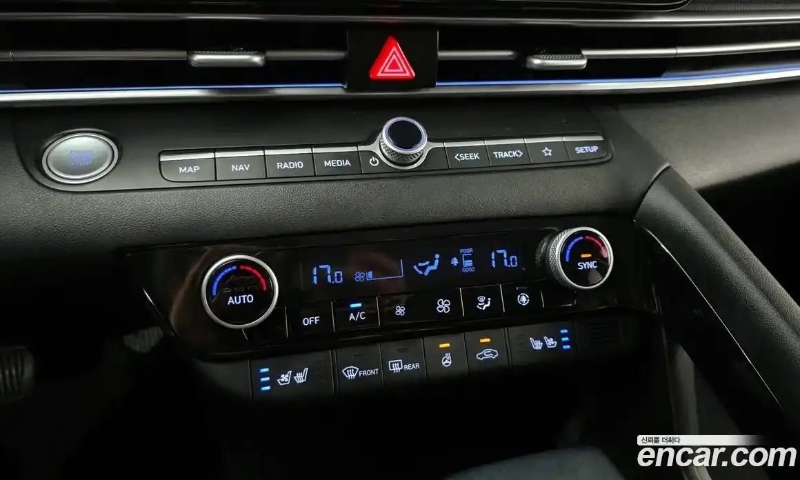 Hyundai Avante 2022 1.6 автомат (гидро), фото 28